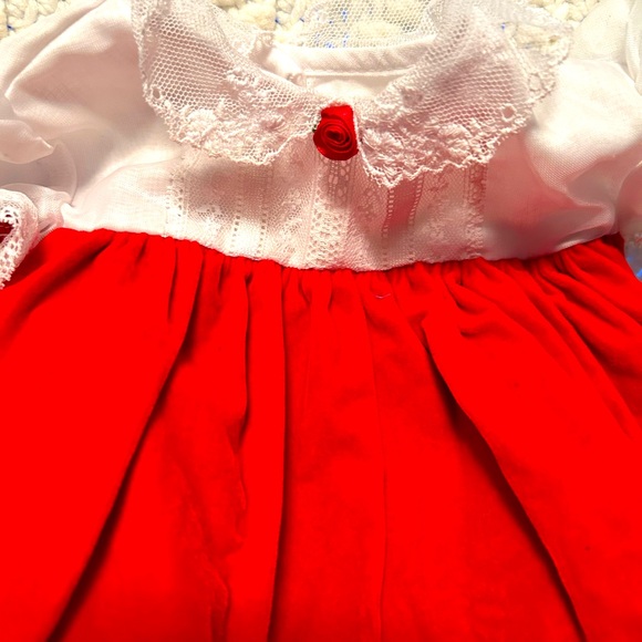 Vintage Infant HUGS and KISSES dress Red with White 6-9 mo - Picture 4 of 4